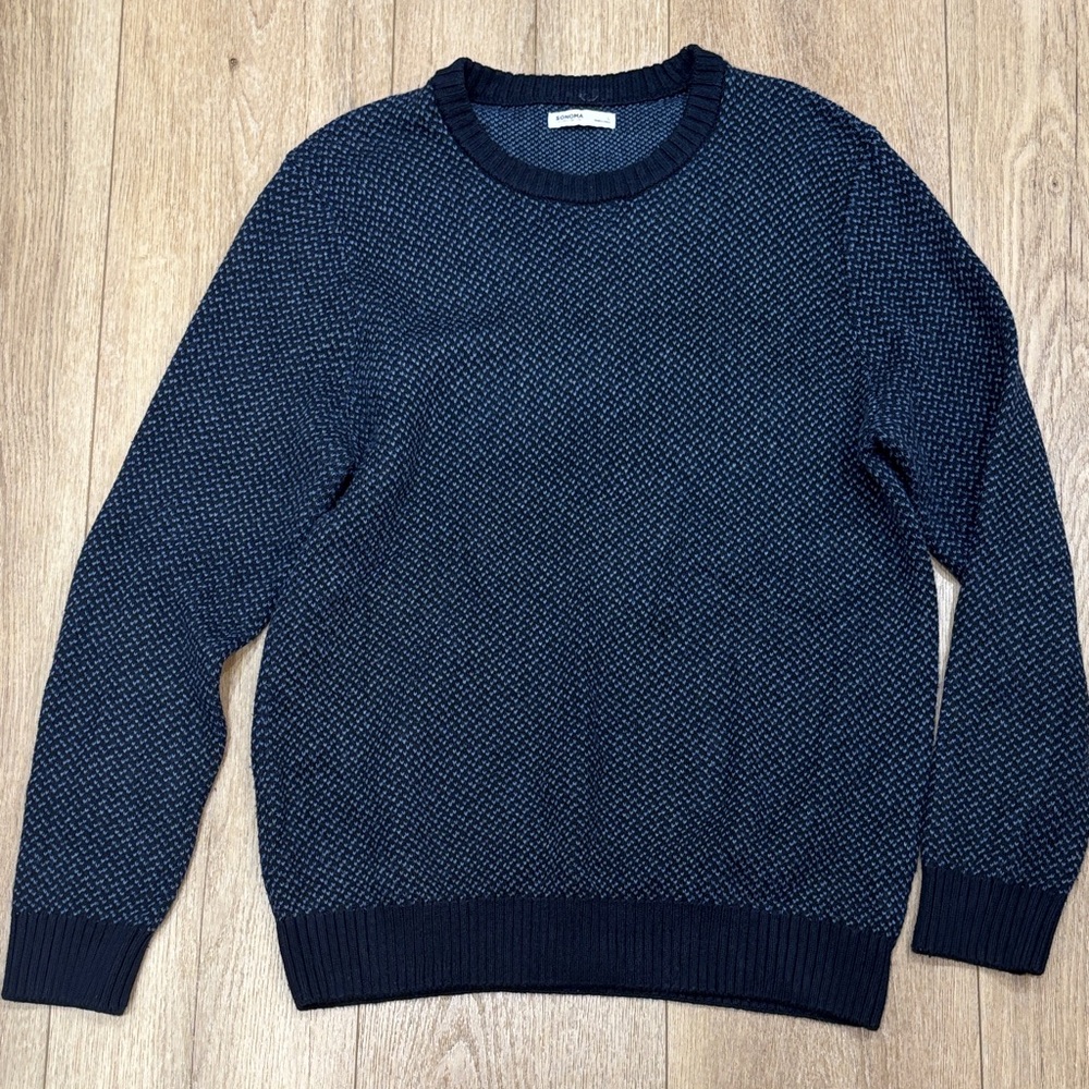 Sonoma Men's Dark Blue Crewneck Sweater